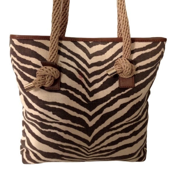 Michael Kors zebra print shoulder bag - Picture 1 of 8